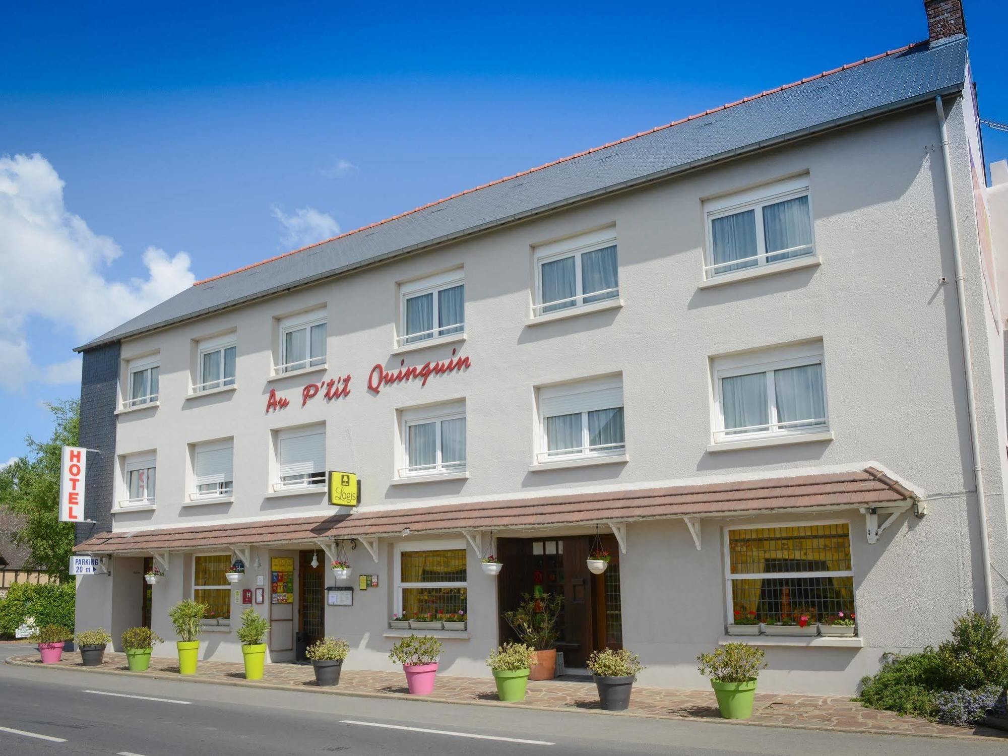 Au P'Tit Quinquin Hotel Le Val-Saint-Père Esterno foto